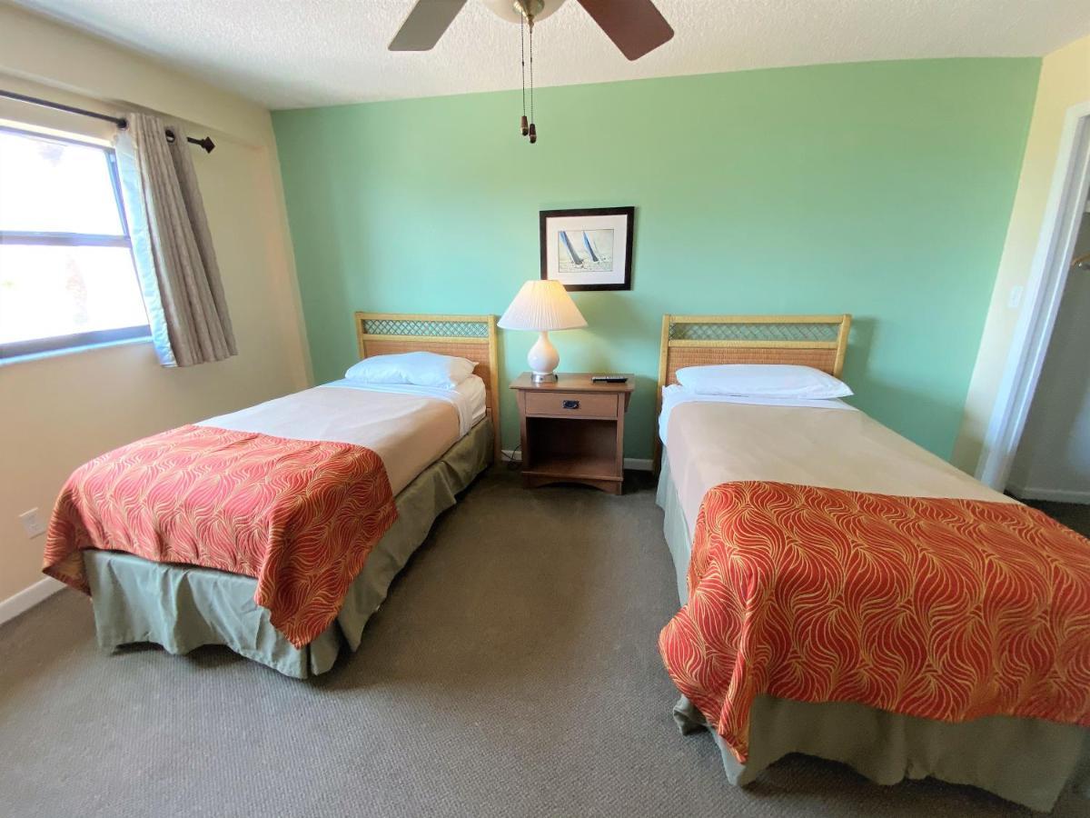 All Seasons Vacation Resort By Liberte Madeira Beach Exterior photo