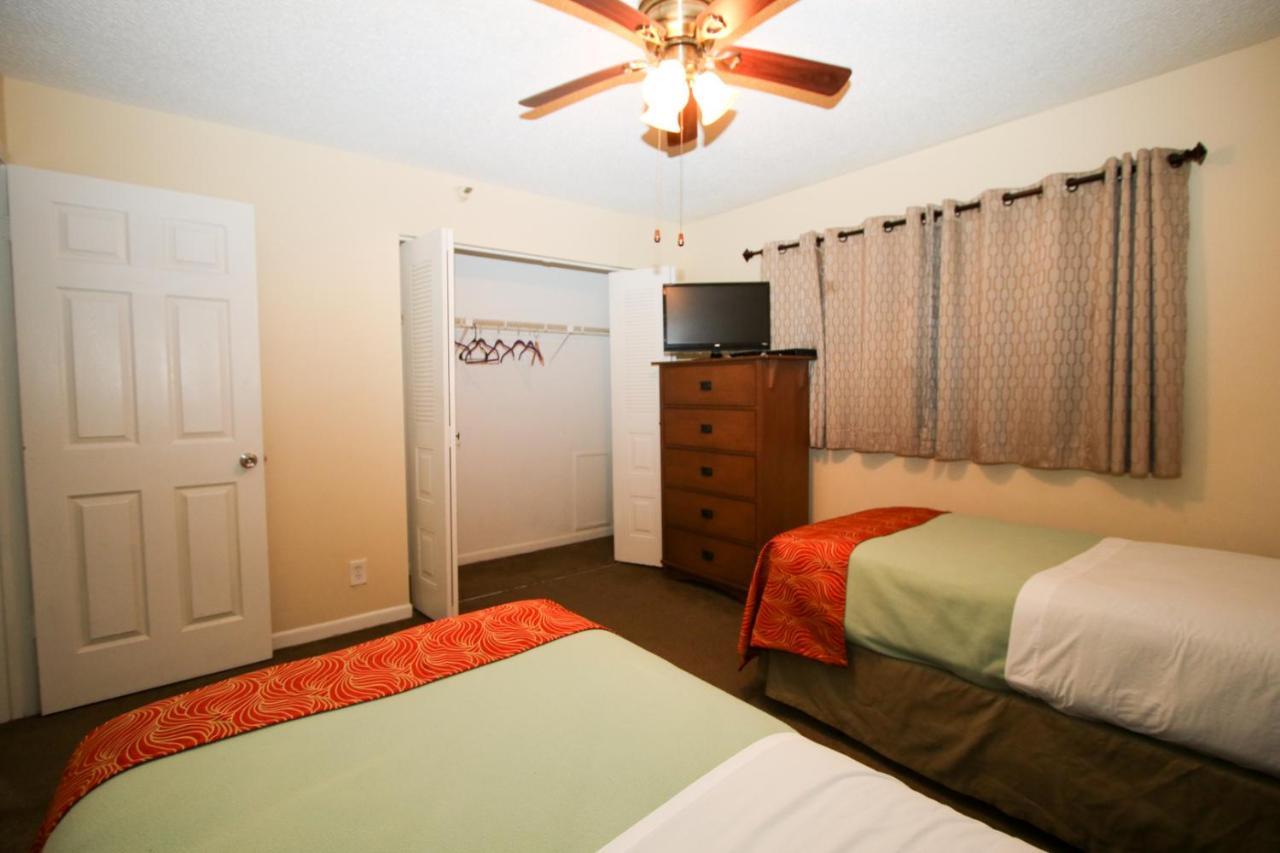 All Seasons Vacation Resort By Liberte Madeira Beach Exterior photo