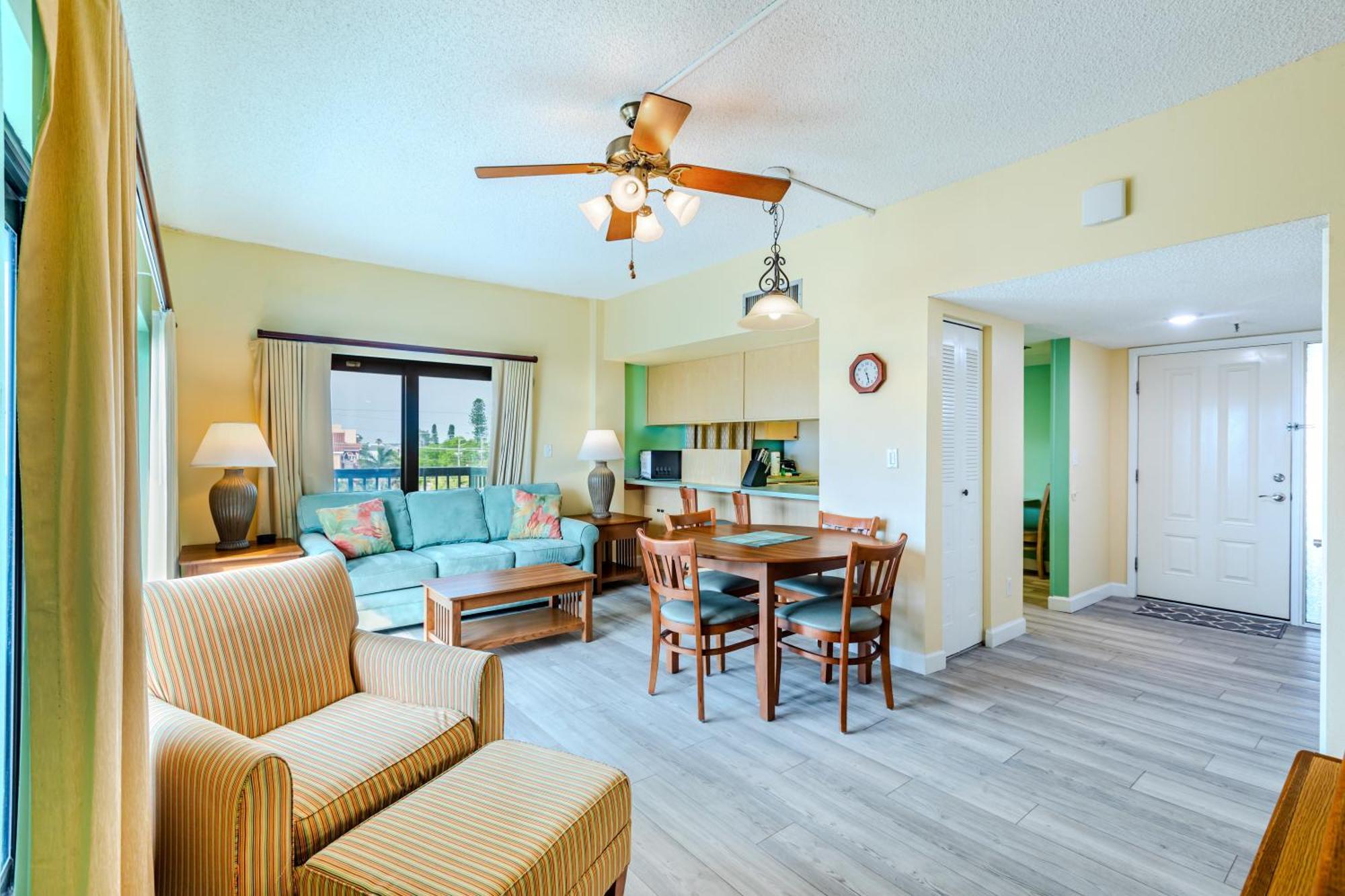 All Seasons Vacation Resort By Liberte Madeira Beach Exterior photo