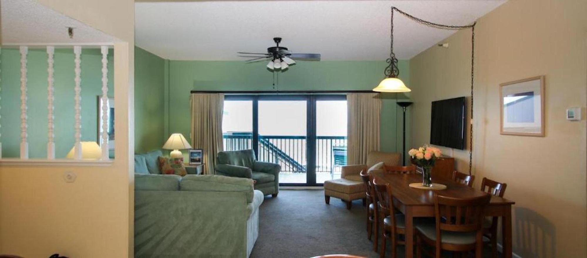 All Seasons Vacation Resort By Liberte Madeira Beach Exterior photo